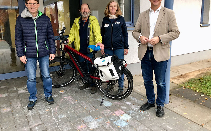 Codierung bei Siegerehrung Stadtradeln Stadecken-Elsheim Codierung bei Siegerehrung Stadtradeln Stadecken-Elsheim